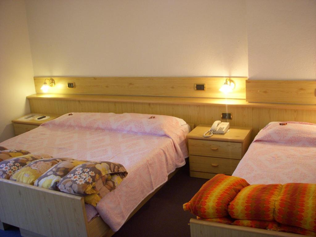 Hotel La Campagnola Moena Szoba fotó